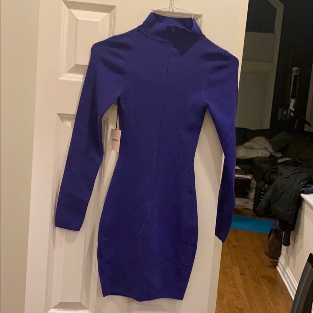 Superdown Dress - Picture 4 of 4